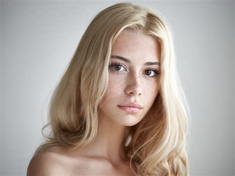 blond women|500+ Blonde Woman Pictures .